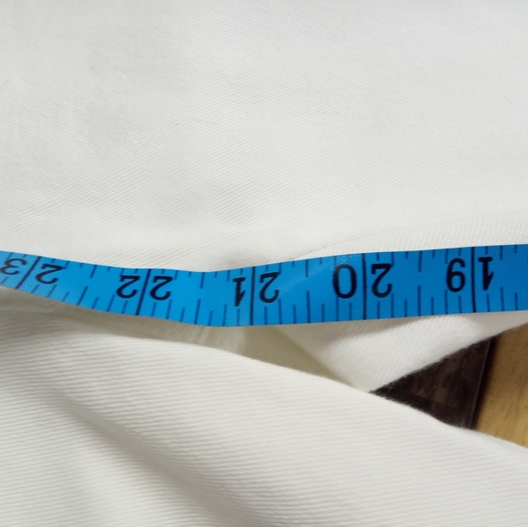 New🆕Ralph Lauren 💚 white Jeans Capris🦋 size 4💄 - Picture 8 of 9